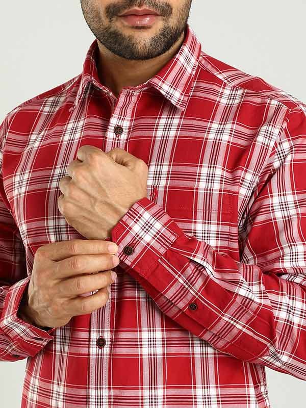 Indian Terrain Men's Regular Fit Full Sleeve Checkered Red Shirt